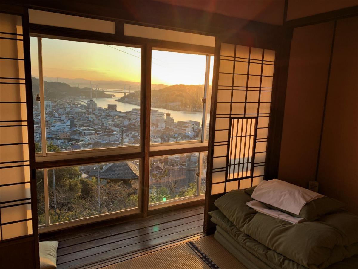 Onomichi Guest House Miharashi-Tei Exterior foto