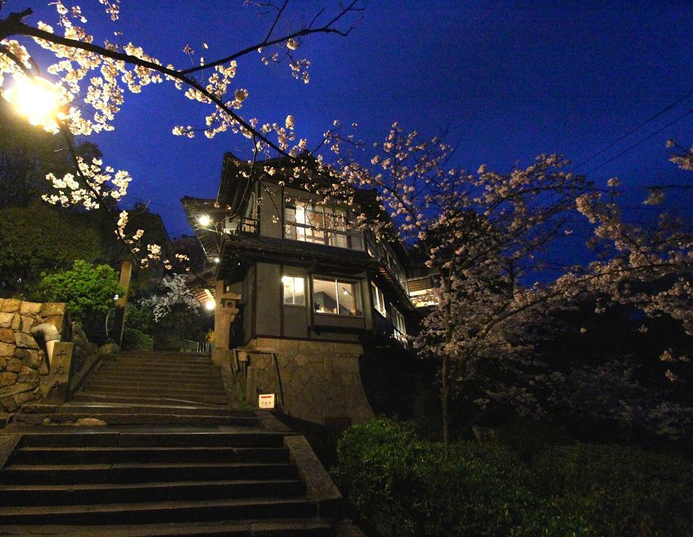 Onomichi Guest House Miharashi-Tei Exterior foto